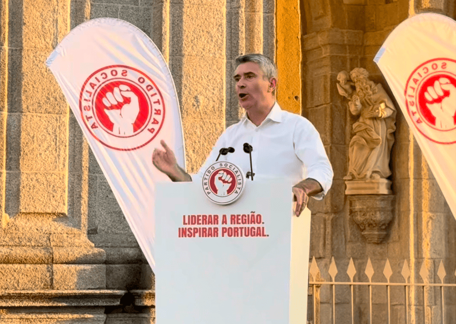 Rentrée do PS Distrital do Porto em Matosinhos marcada pela presença de José Luís Carneiro