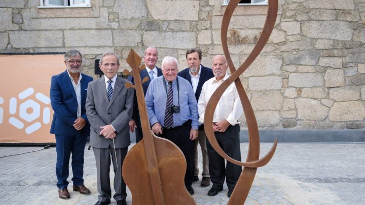 Nogueira e Silva Escura celebra legado musical com escultura dedicada aos músicos