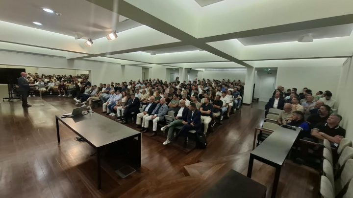 Árbitros e clubes do Porto preparados para as novas Leis do Jogo