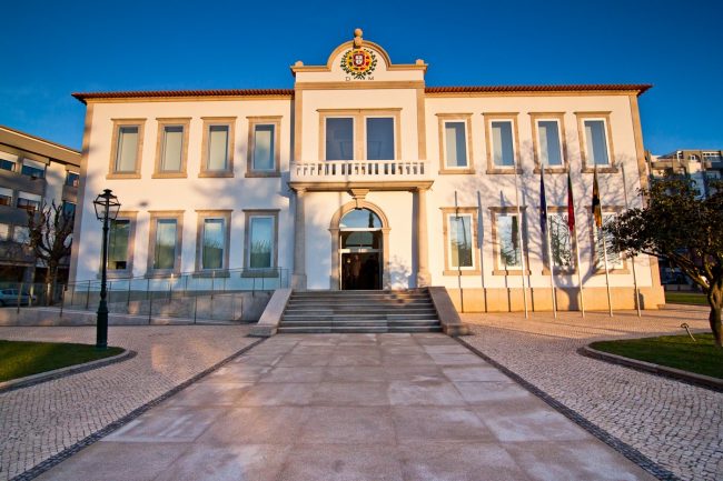 Vale de Cambra: Praça João de Deus vai ser renovada com investimento superior a 262 mil euros