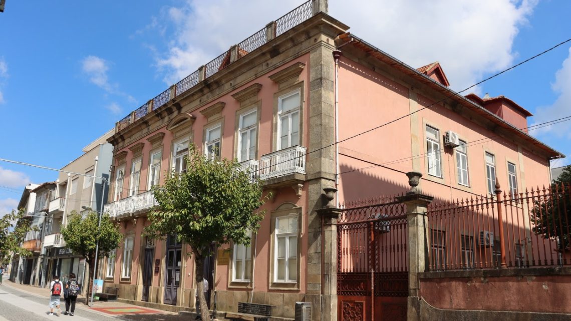 Oliveira de Azeméis compra antigo Colégio por 800 mil euros para criar Casa da Filarmonia