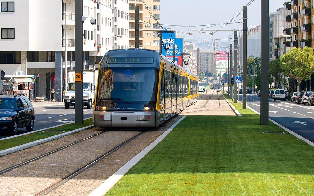 CDU da Trofa exige metro convencional em carril até ao Interface da Trofa