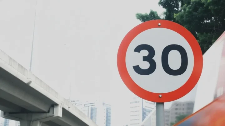 Gaia propõe limite de 30 km/h na Avenida da República após remoção da ciclovia