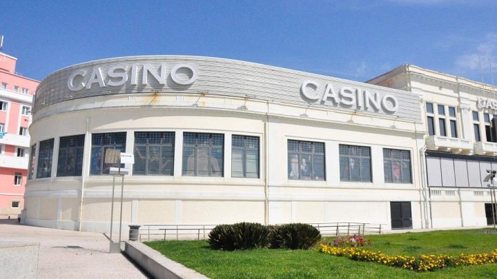 Ganharam 104 mil euros no casino e foram assaltados à mão armada no Porto