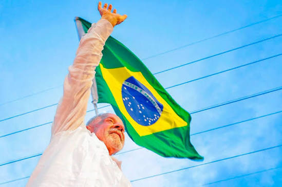 Lula da Silva é eleito Presidente do Brasil pela quarta vez após reviravolta histórica