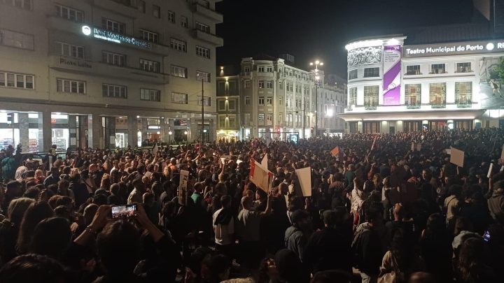 Seis manifestantes detidos no Porto vão a julgamento a 13 de novembro
