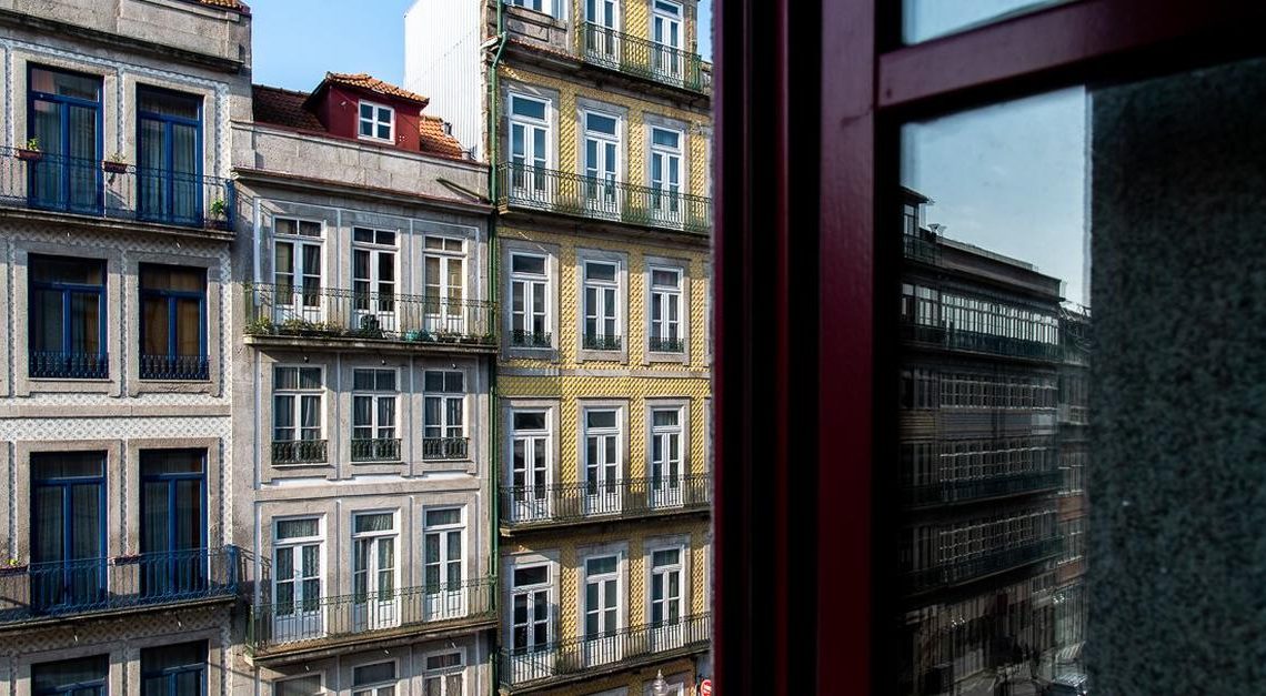 Câmara do Porto recua na autorização de compensações por habitação acessível