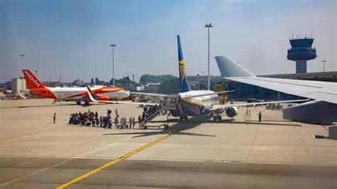 Despressurização de avião no Aeroporto do Porto obriga a assistir quatro passageiros